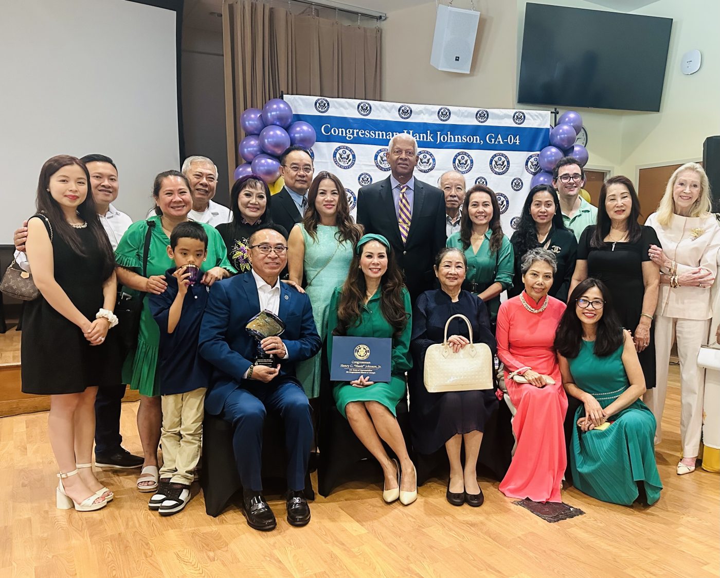 First Senior Center of Georgia (FSCofGA) members, volunteers, and staff pose with Congressman Hank Johnson at the 4th annual H.O.P.E. Awards ceremony on Aug. 16 at the Lou Walker Senior Center in Lithonia. FSCofGA was one of several organizations honored at the ceremony for its continued service to Georgia’s 4th Congressional District. Special photo